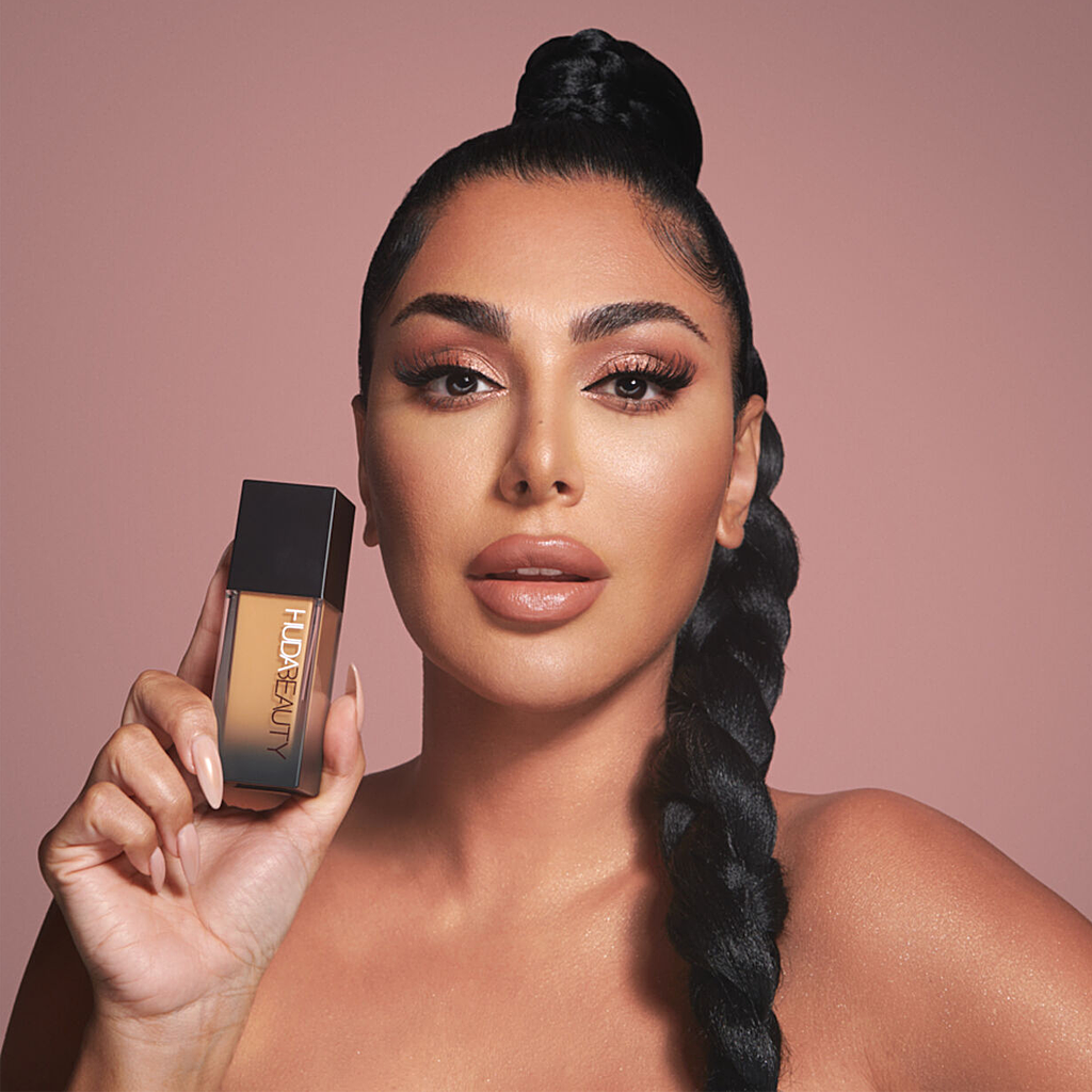 Huda beauty foundation - ShopByMk